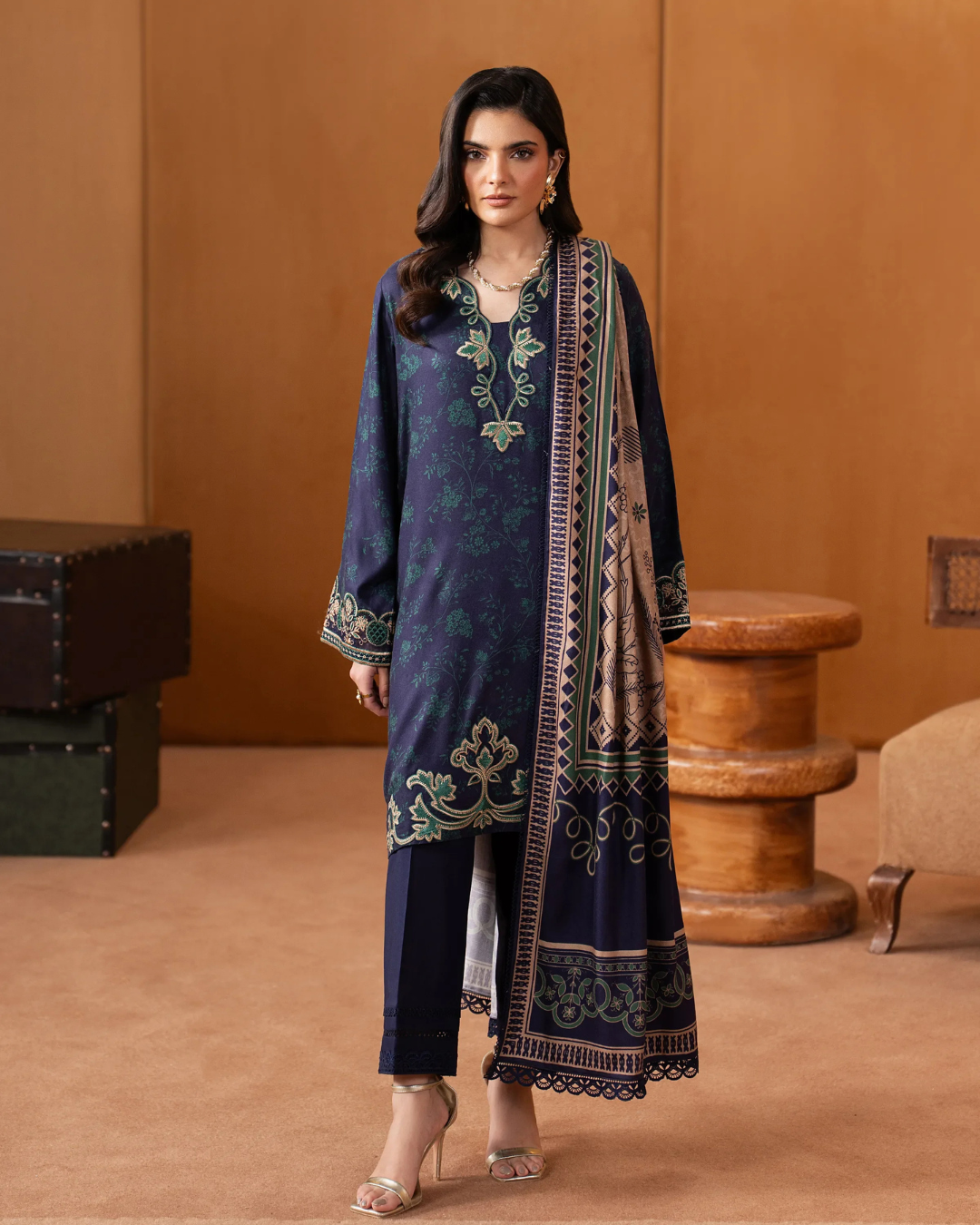 pret embroidered twill viscose suit 3 piece